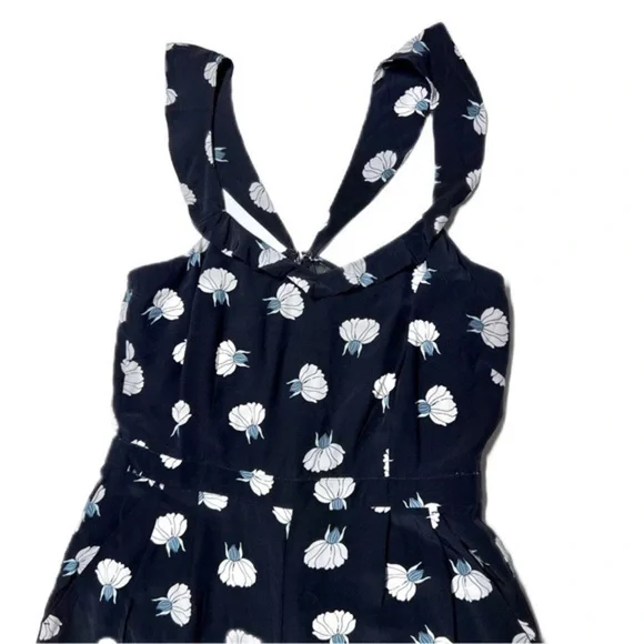 LOFT Lotus Floral Blue Jumpsuit Ruffle Sleeves Wide Leg Pockets Blogger Fav 4 - Picture 5 of 13